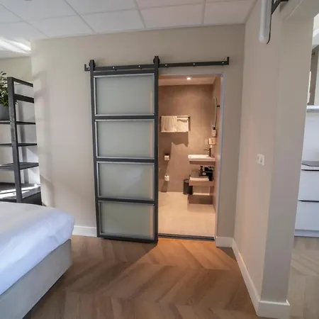 Aparthotel Strandstudio's Camperduin 3*