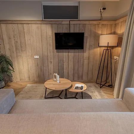 Strandstudio's Camperduin Схорл